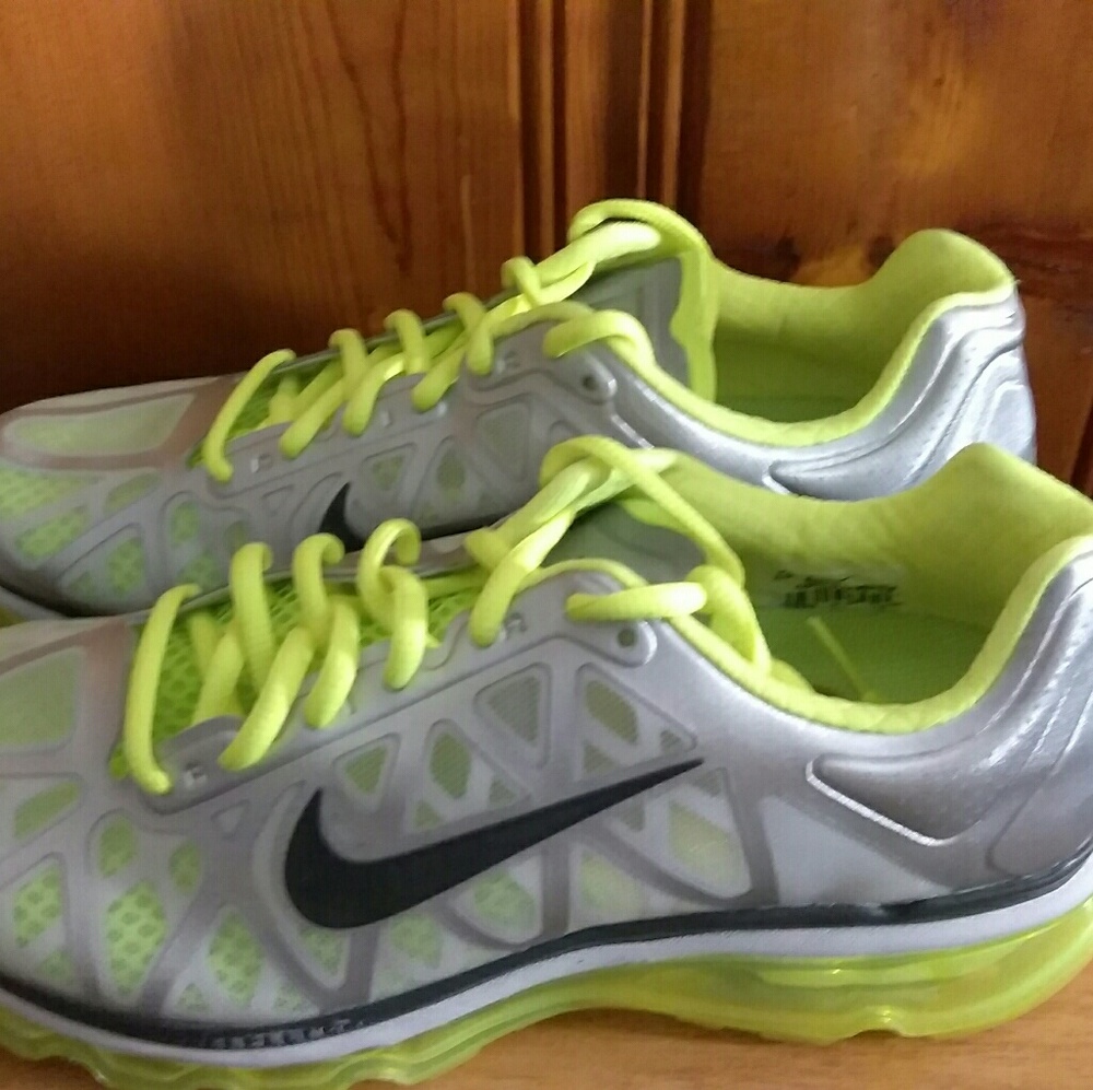 Air Max 2008 Size 8.5 Kid 7